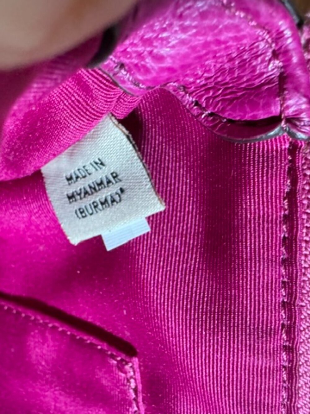 Coach East West Crossbody Fuchsia Pink Crossgrain Leather EUC - Picture 12 of 13